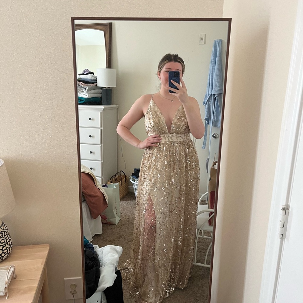 Elegant Gold Sequin Gown